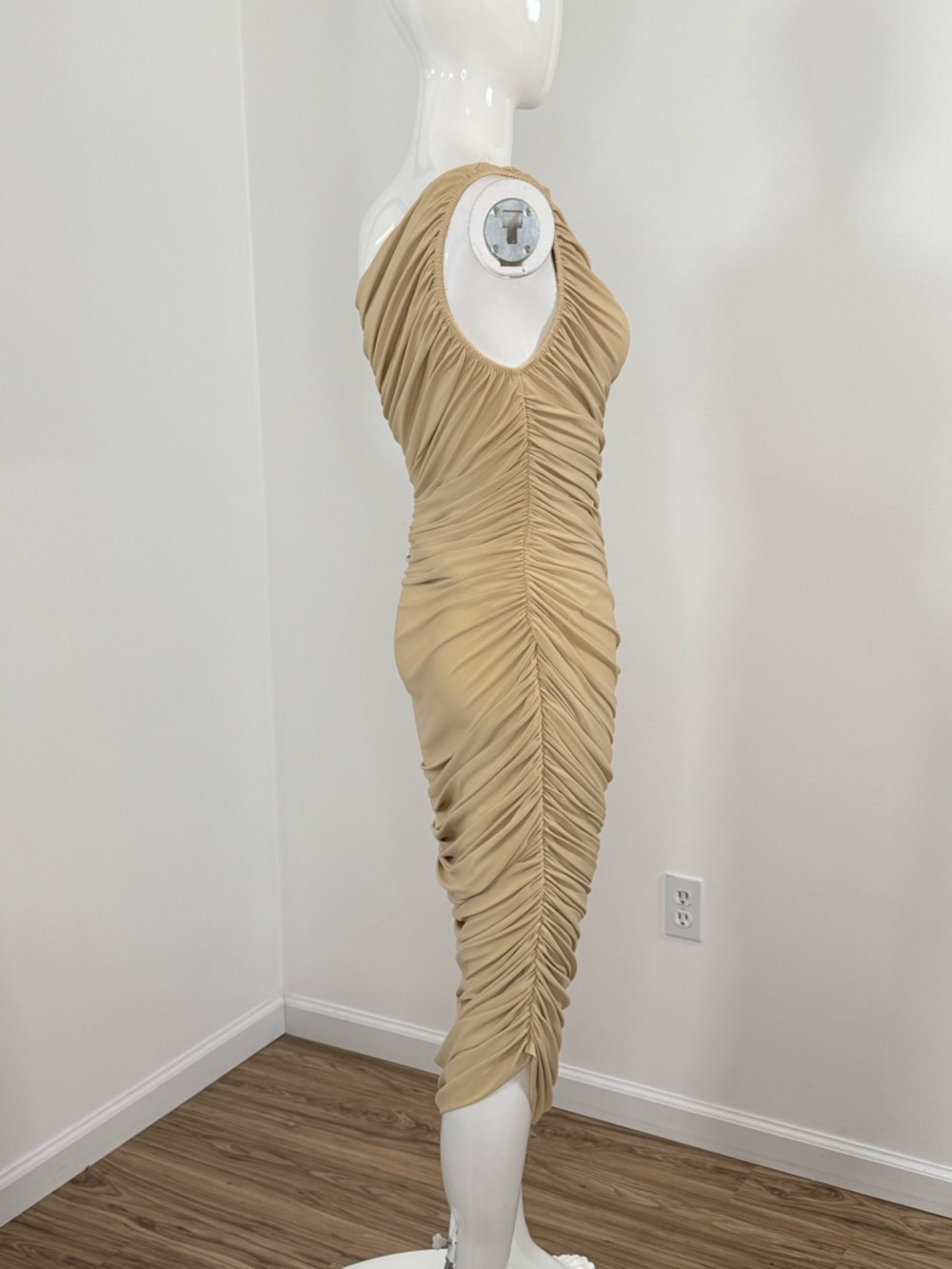 Norma Kamali Diana Ruched One-Shoulder Gown Size Small - Picture 3 of 10